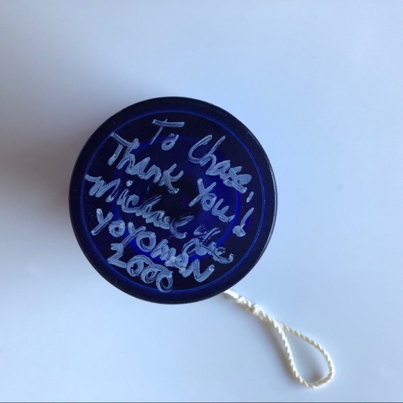 Trick Yo-Yos - Picture 3 of 5